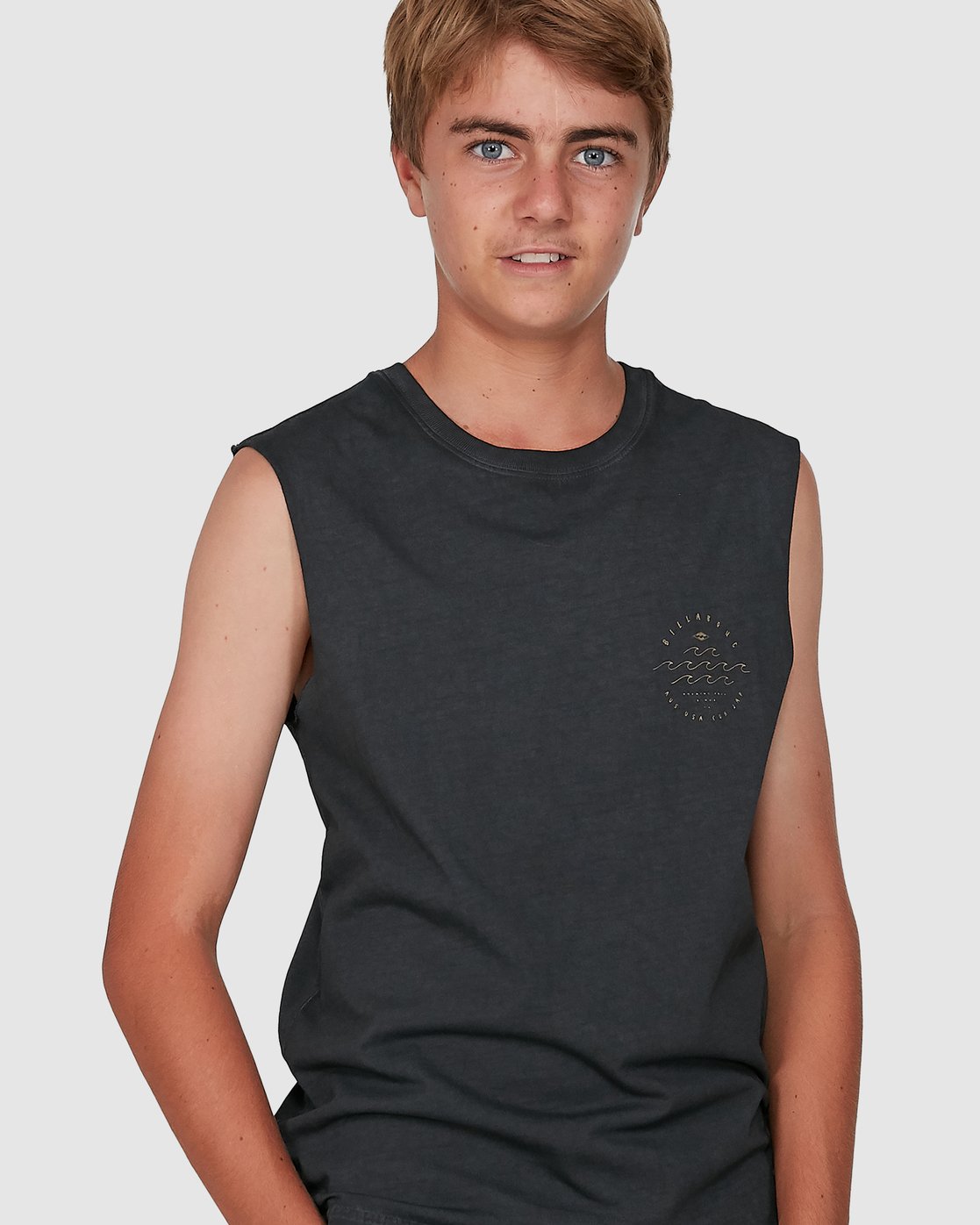 boys muscle tee