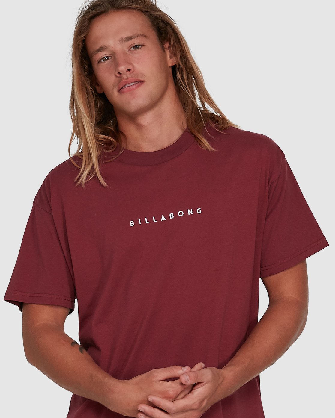 red billabong shirt