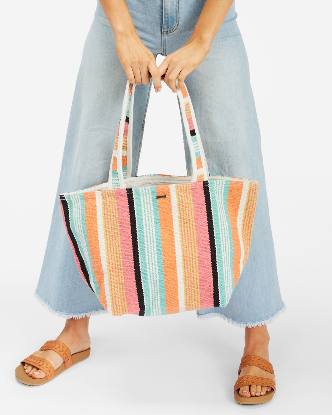 billabong totally totes bag