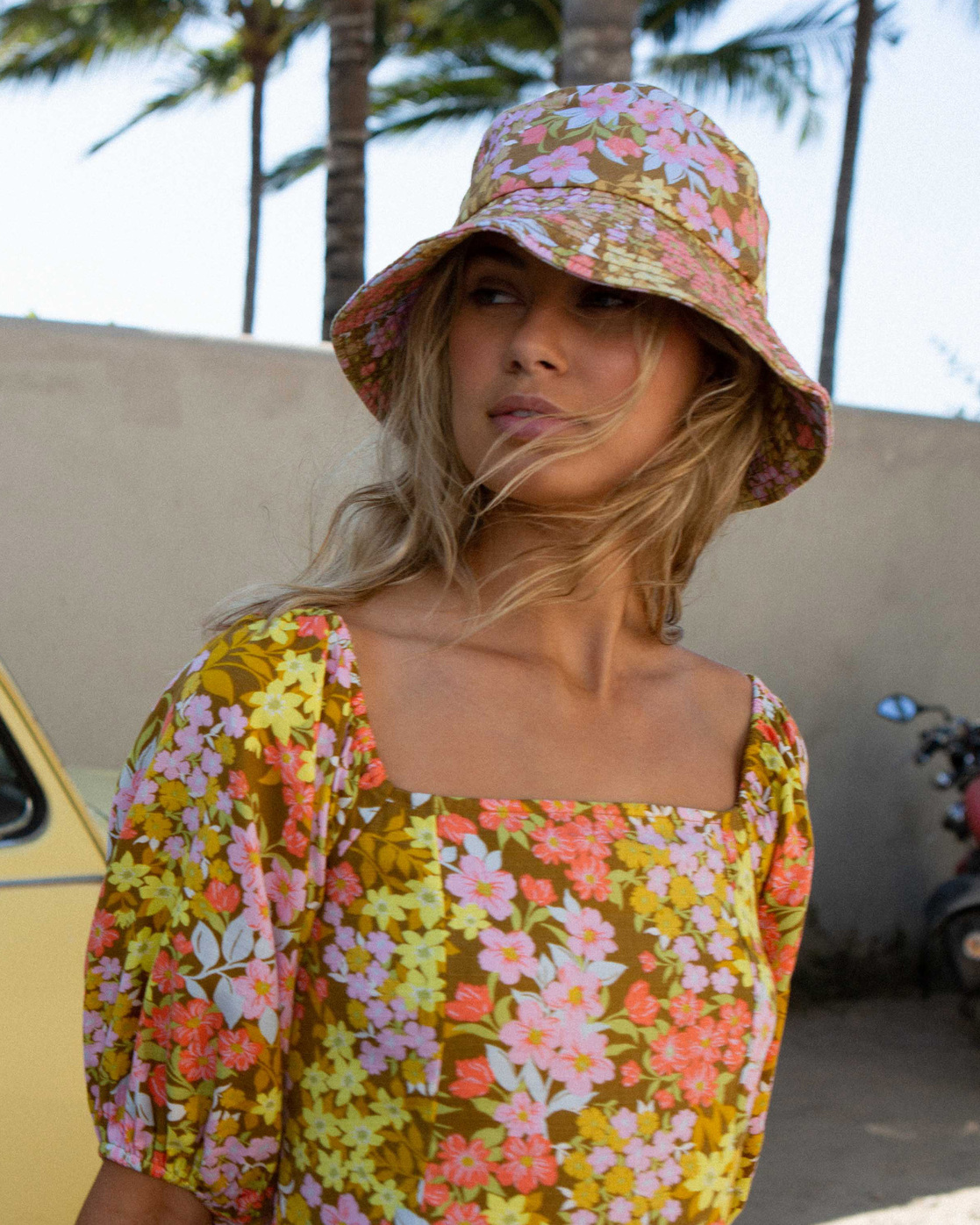 Ladies billabong hat Clearance