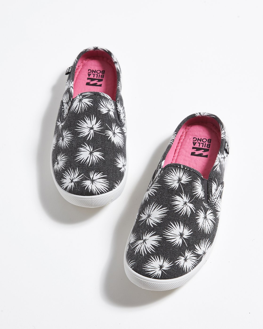 billabong slip on sneakers