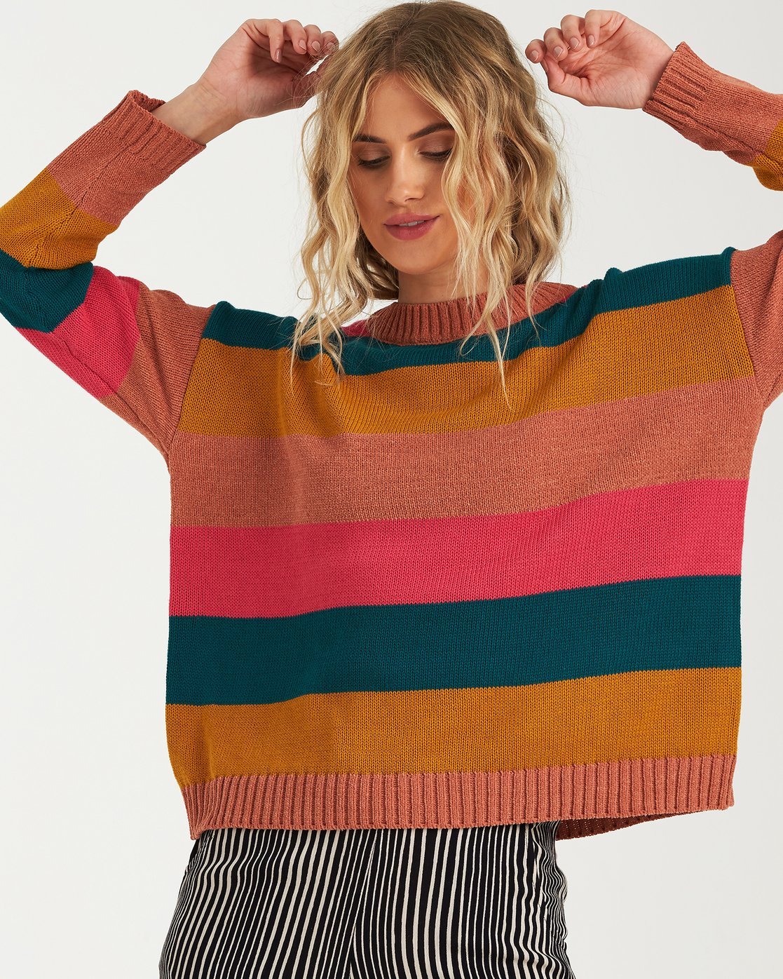 billabong grey sweater