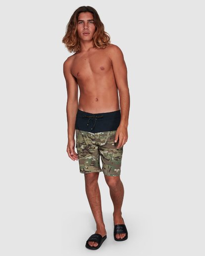 5 Airlite Multicam Boardshort Camo 9591442M Billabong