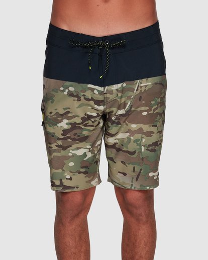 2 Airlite Multicam Boardshort  9591442M Billabong