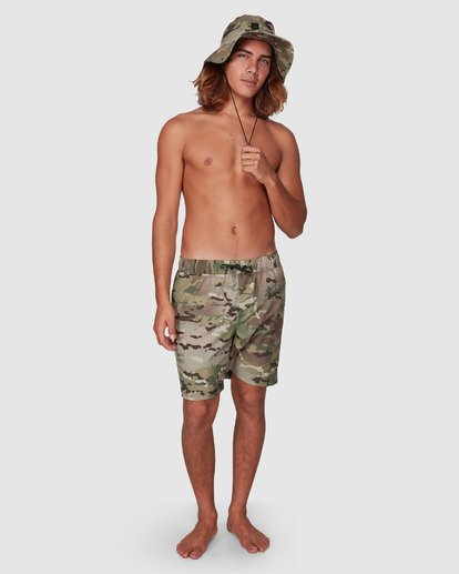 Billabong multicam hot sale black shorts