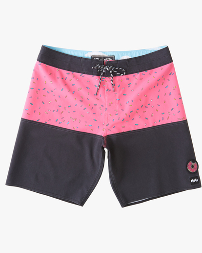 0 Boys' The Simpsons Donut Pro Boardshorts 17" Black ABBBS00150 Billabong