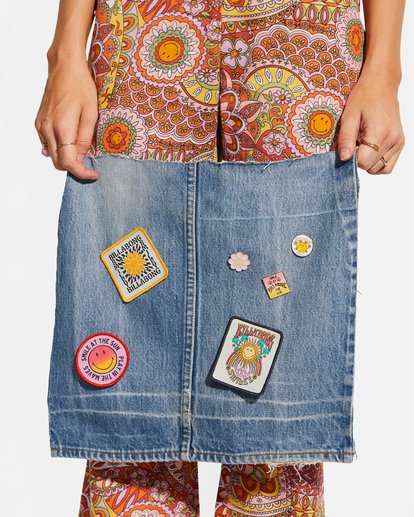 1 Billabong x Smiley Patch And Pins Assorted Stickers Multicolor ABJAA00186 Billabong