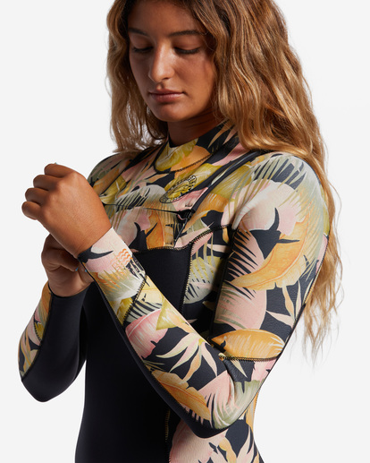 4 4/3 Salty Dayz Chest Zip Full Wetsuit Black ABJW100122 Billabong