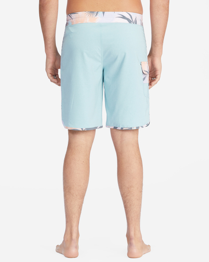 5 73 Pro Boardshorts 20" Blue ABYBS00261 Billabong