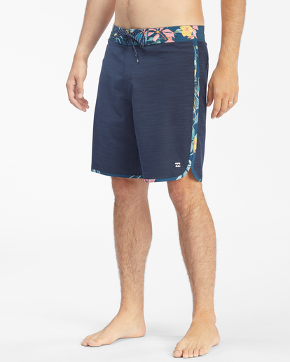 3 73 Pro Boardshorts 20" Blue ABYBS00261 Billabong