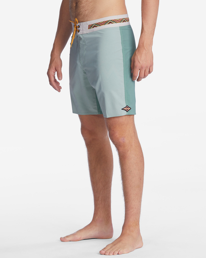 3 All Day Pigment Pro Boardshorts 18"  ABYBS00303 Billabong