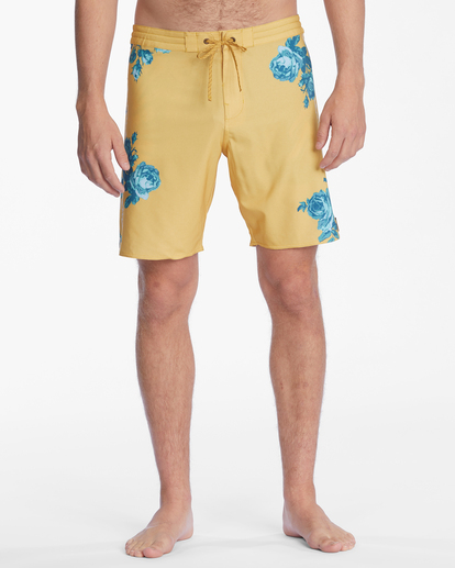 3 Wrangler Desert Rose Pro Boardshorts 18" Yellow ABYBS00311 Billabong