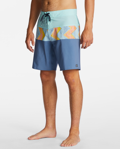 5 Tribong Pro - Performance-Boardshorts für Männer Blau ABYBS00389 Billabong