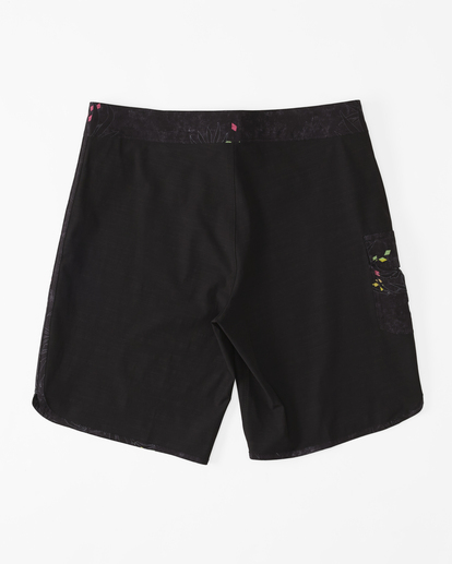 1 73 Pro - Performance-Boardshorts für Männer Schwarz ABYBS00390 Billabong