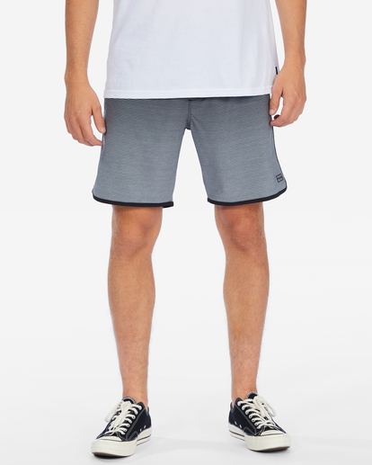 2 Crossfire Elastic '73 Submersible Shorts 18" White ABYWS00178 Billabong