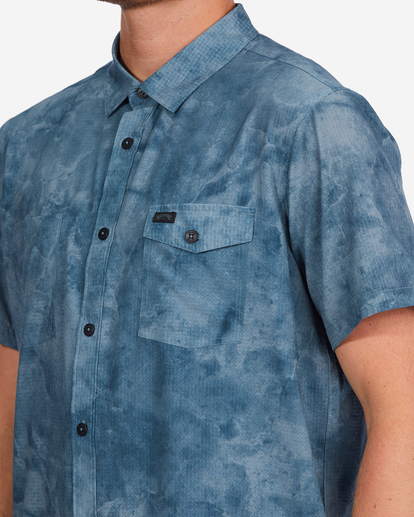 3 A/Div Surftrek Perf Short Sleeve Shirt Blue ABYWT00195 Billabong