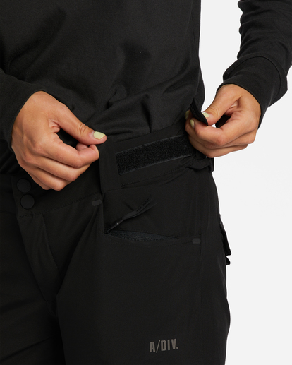5 A/Div Nela 45K Insulated Snow Pants Black EBJTP00110 Billabong