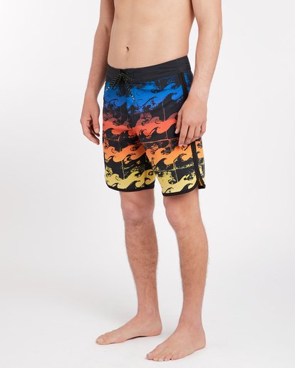 1 73X Line Up 19'' Boardshorts Blue J1BS09BIS8 Billabong