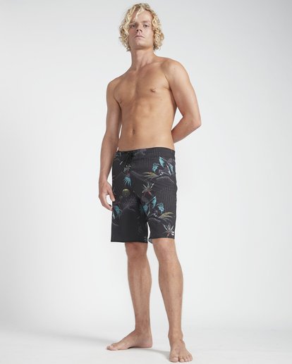 2 Sundays Pro 18" Boardshorts Black N1BS06BIP9 Billabong
