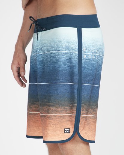 3 73 Stripe Pro 19" Boardshorts Orange N1BS10BIP9 Billabong