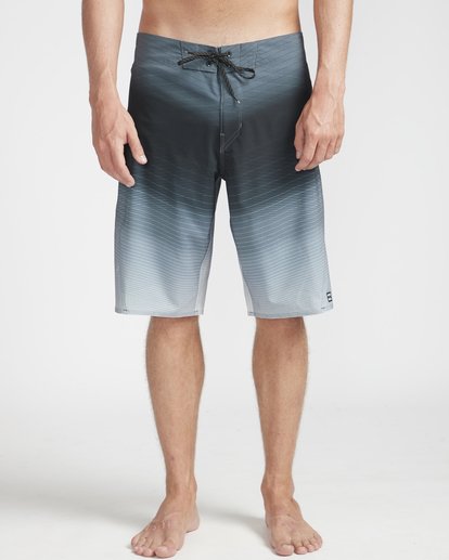 4 Fluid Pro 21" Boardshorts Gray N1BS12BIP9 Billabong