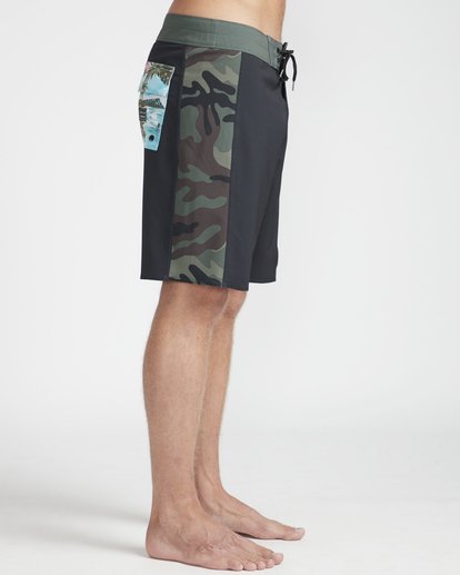 8 D Bah Pro 18" Boardshorts  N1BS13BIP9 Billabong