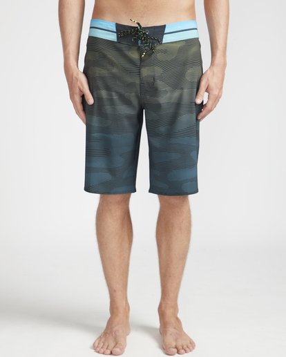 2 Resistance Pro 20" Boardshorts Blue N1BS16BIP9 Billabong