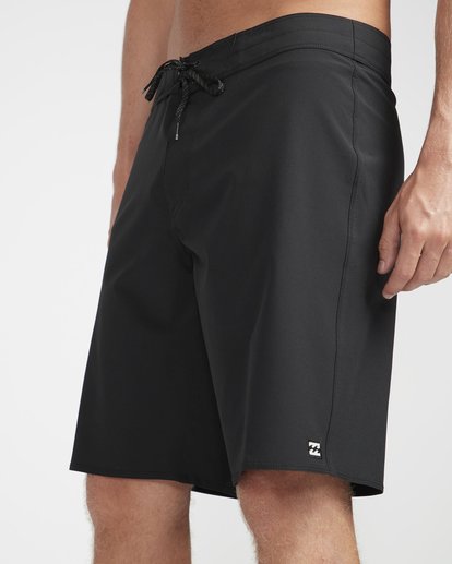 2 All Day Pro Black N1BS18BIP9 Billabong