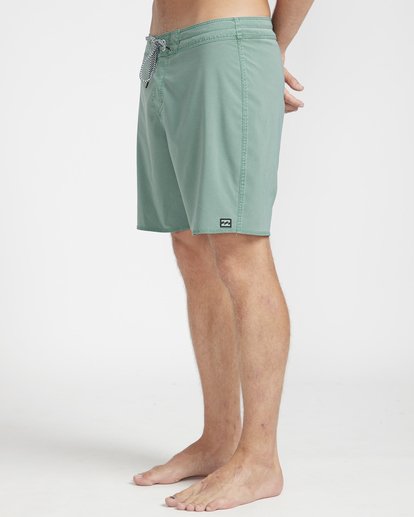 5 All Day Ovd Pro 17" Boardshorts Green N1BS19BIP9 Billabong