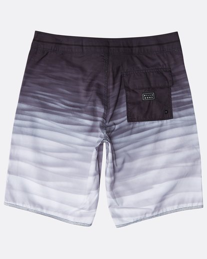 1 Resistance Originals 20" Boardshorts Black N1BS28BIP9 Billabong