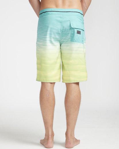 7 Resistance Originals 20" Boardshorts Yellow N1BS28BIP9 Billabong