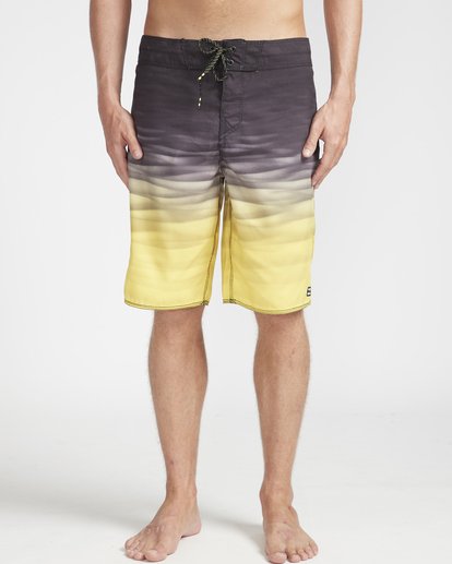 3 Resistance Originals 20" Boardshorts Gray N1BS28BIP9 Billabong