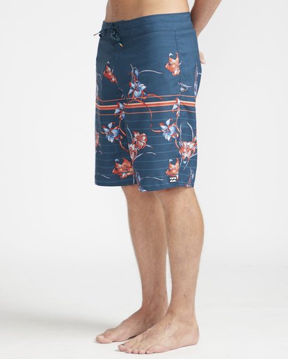 5 Resistance Floral Originals 20" Boardshorts Blue N1BS29BIP9 Billabong