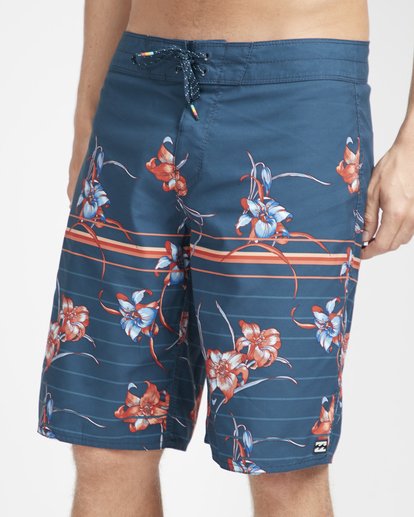 3 Resistance Floral Originals 20" Boardshorts Blue N1BS29BIP9 Billabong