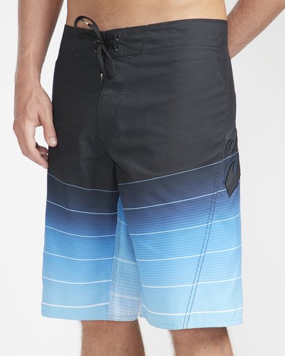 2 Fluid Originals 21" Boardshorts Black N1BS32BIP9 Billabong