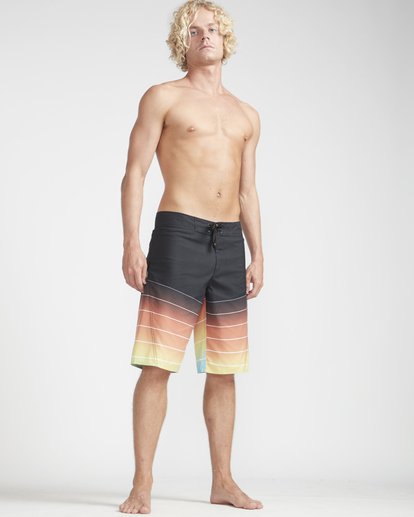 3 Fluid Originals 21" Boardshorts Yellow N1BS32BIP9 Billabong