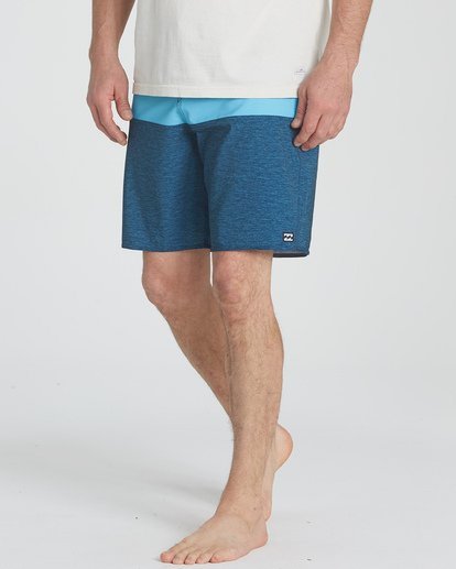 4 Tribong Pro 19" Boardshorts Purple P1BS06BIS9 Billabong