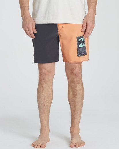 7 Warp Pro 19" Boardshorts  P1BS08BIS9 Billabong