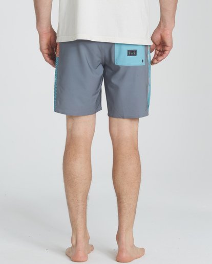 4 Split Scene Pro 19" Boardshorts Gray P1BS09BIS9 Billabong