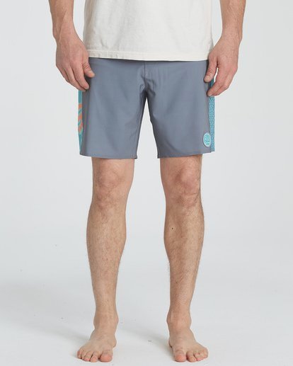 3 Split Scene Pro 19" Boardshorts Gray P1BS09BIS9 Billabong