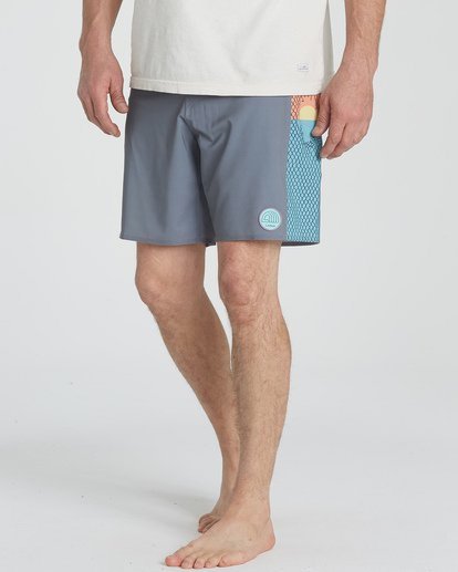 5 Split Scene Pro 19" Boardshorts Gray P1BS09BIS9 Billabong
