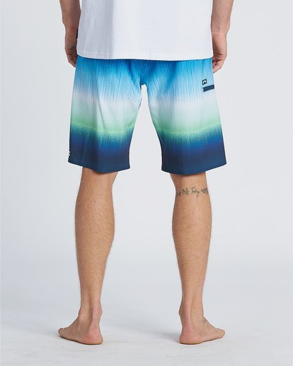 6 Fluid Airlite 20" - Performance Board Shorts for Men Green S1BS08BIP0 Billabong