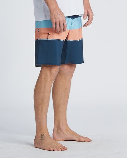 10 Momentum Airlite 19" - Performance Striped Board Shorts for Men Blue S1BS19BIP0 Billabong