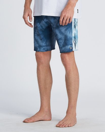 9 D Bah Pro 19" - Printed Board Shorts for Men Blue S1BS30BIP0 Billabong