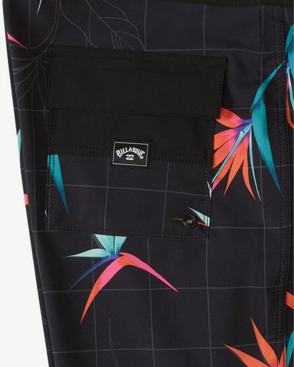 8 Sundays Pro 19" - Printed Board Shorts for Men Black S1BS31BIP0 Billabong