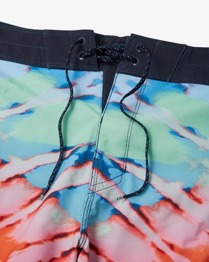 6 Sundays Pro 19" - Printed Board Shorts for Men Multicolor S1BS31BIP0 Billabong