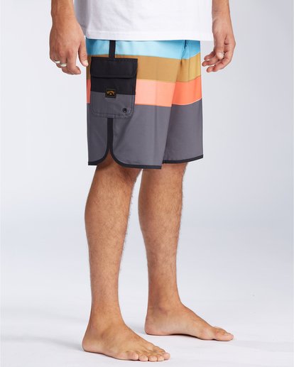 2 73 Stripe Pro 20" - Striped Board Shorts for Men Black S1BS36BIP0 Billabong