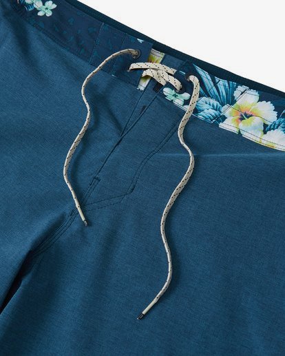 6 73 Pro 20" - Performance Board Shorts for Men Blue S1BS38BIP0 Billabong