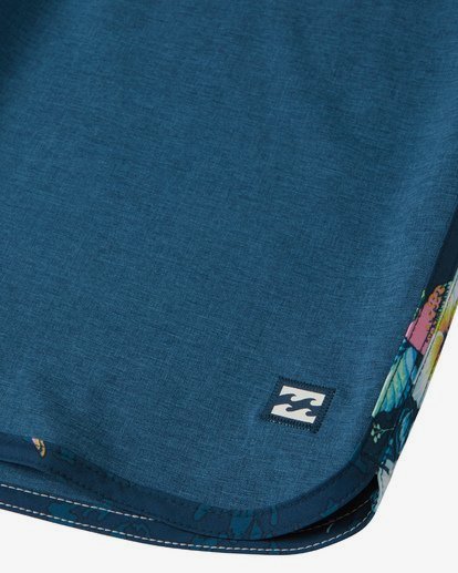 7 73 Pro 20" - Performance Board Shorts for Men Blue S1BS38BIP0 Billabong