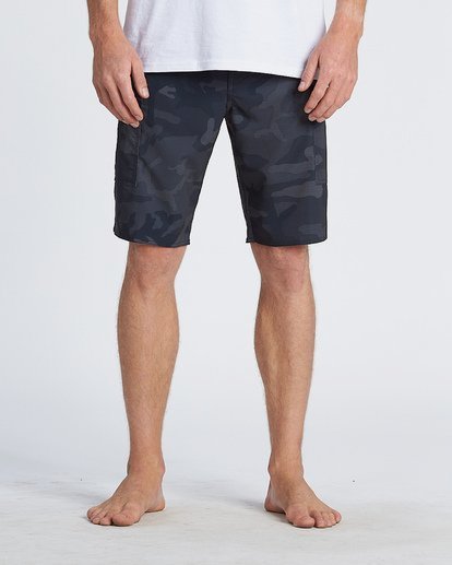 4 Combat Bbo Pro 20" - Board Shorts for Men Black S1BS71BIP0 Billabong
